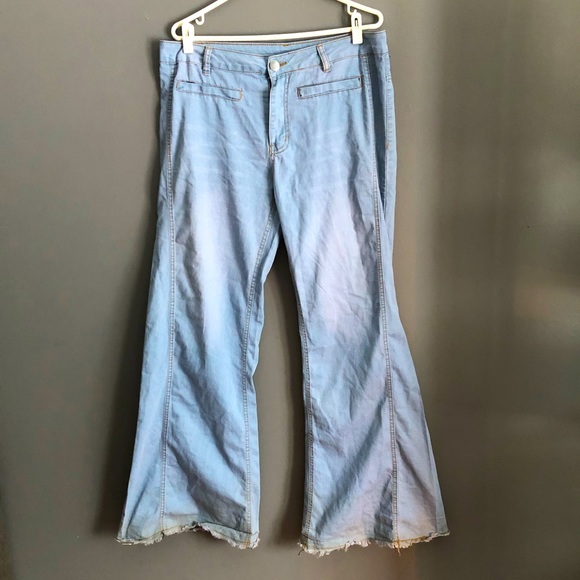 High rise bell bottom jeans - Picture 1 of 3